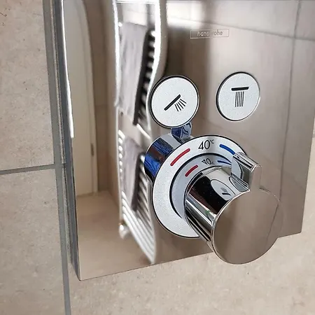 Ferienwohnung City-apartment Swifts דירה *